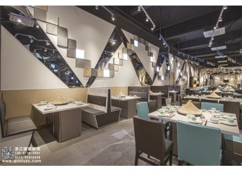 杭州下城區(qū)中餐廳設(shè)計(jì)裝修公司,工裝設(shè)計(jì)裝修就選浙江國(guó)富裝飾
