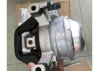 奧迪RS6 RS7機(jī)腳膠 方向機(jī) 發(fā)電機(jī) 起動(dòng)機(jī)