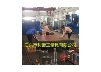 鑄鐵平板刮研,鑄鐵平臺(tái)刮研、精度維修恢復(fù)