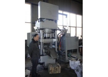 鑫源多孔舔磚機H液壓舔鹽磚壓塊機