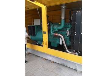 供應(yīng)二手400kw柴油發(fā)電機組 處理機組