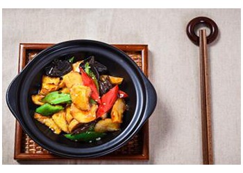 潤(rùn)仟祥黃燜雞好不好 加盟開(kāi)店靠譜嗎