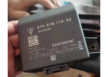 保時捷 帕拉梅拉網(wǎng)關(guān)模塊 機腳膠 氧傳感器 冷疑器