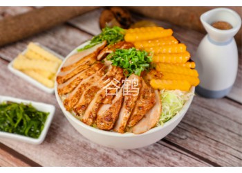 谷鶴雞排飯開店成本高嗎?經營簡單客流大
