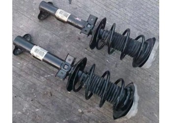 奔馳CLS級(jí) W218前后減震 汽油泵 發(fā)電機(jī) 油底殼