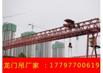 山東東營(yíng)龍門起重機(jī)租賃廠家值得您的選擇