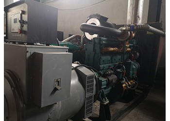 轉售四百千瓦二手柴油發電機組低價供應