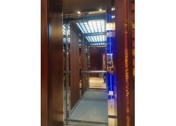 北京房山家用式電梯別墅電梯安設一體