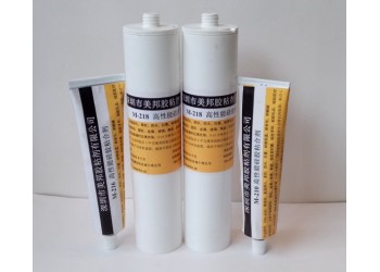 硅膠粘玻璃用什么膠水？硅膠粘玻璃膠水