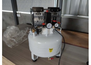 新瑞氣泵無油靜音空壓機220V牙科供應