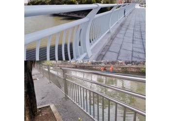廠家供應(yīng)304不銹鋼復(fù)合管護(hù)欄 景觀河道橋梁隔離護(hù)欄