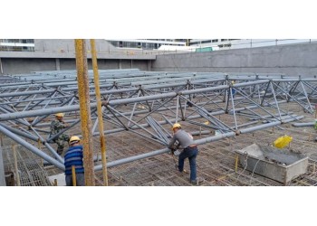 江西南昌市網架公司-南昌市螺栓球網架公司-南昌焊接球網架公司
