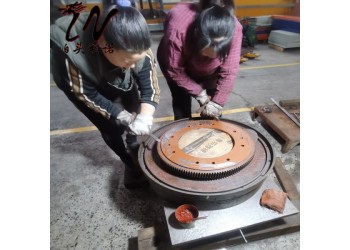 車床刮研鏟刮鏟花、車床維修精度恢復修理