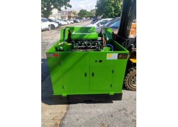 益穩4815L一分半四模八沖螺絲冷鐓機